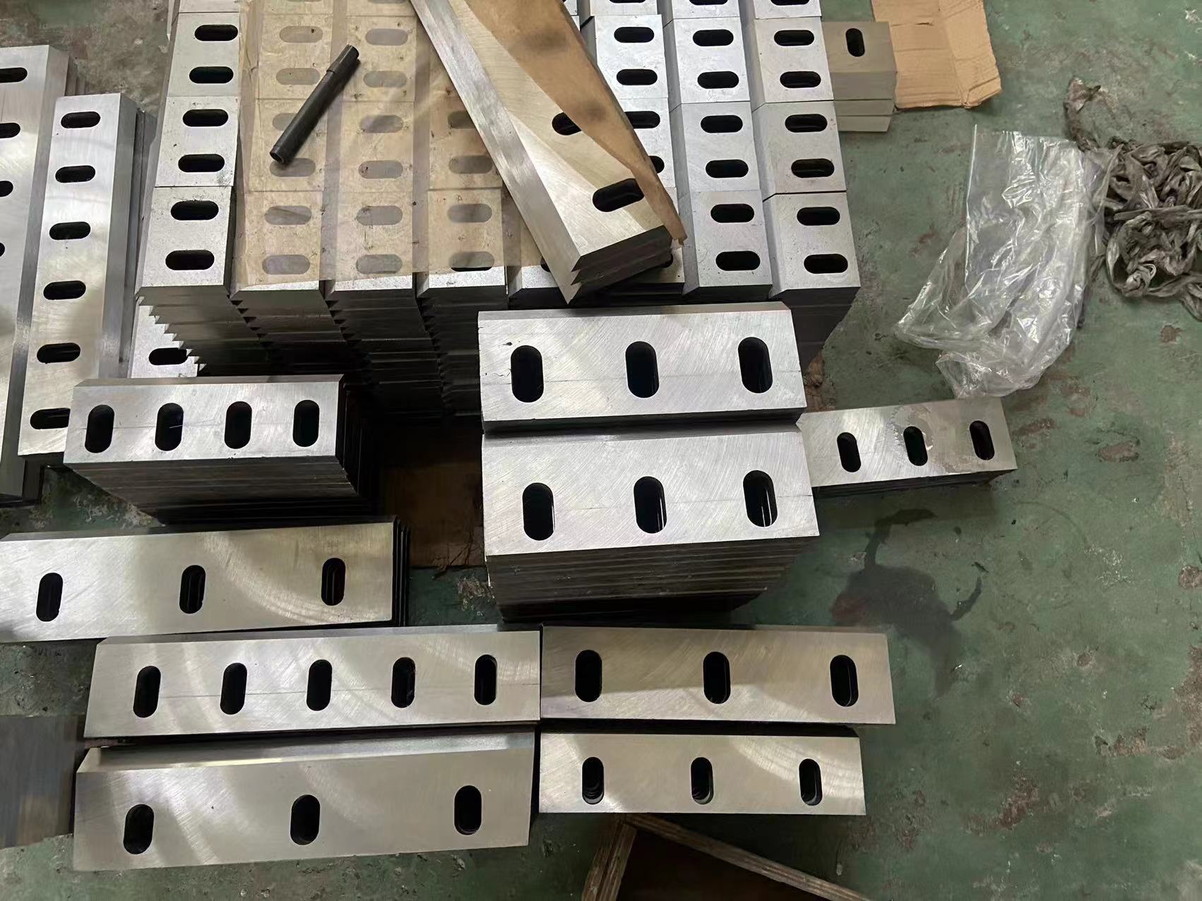 replacement-blades-for-plastic-shredder-01 сменные-лезвия-для-измельчителя-пластика-01