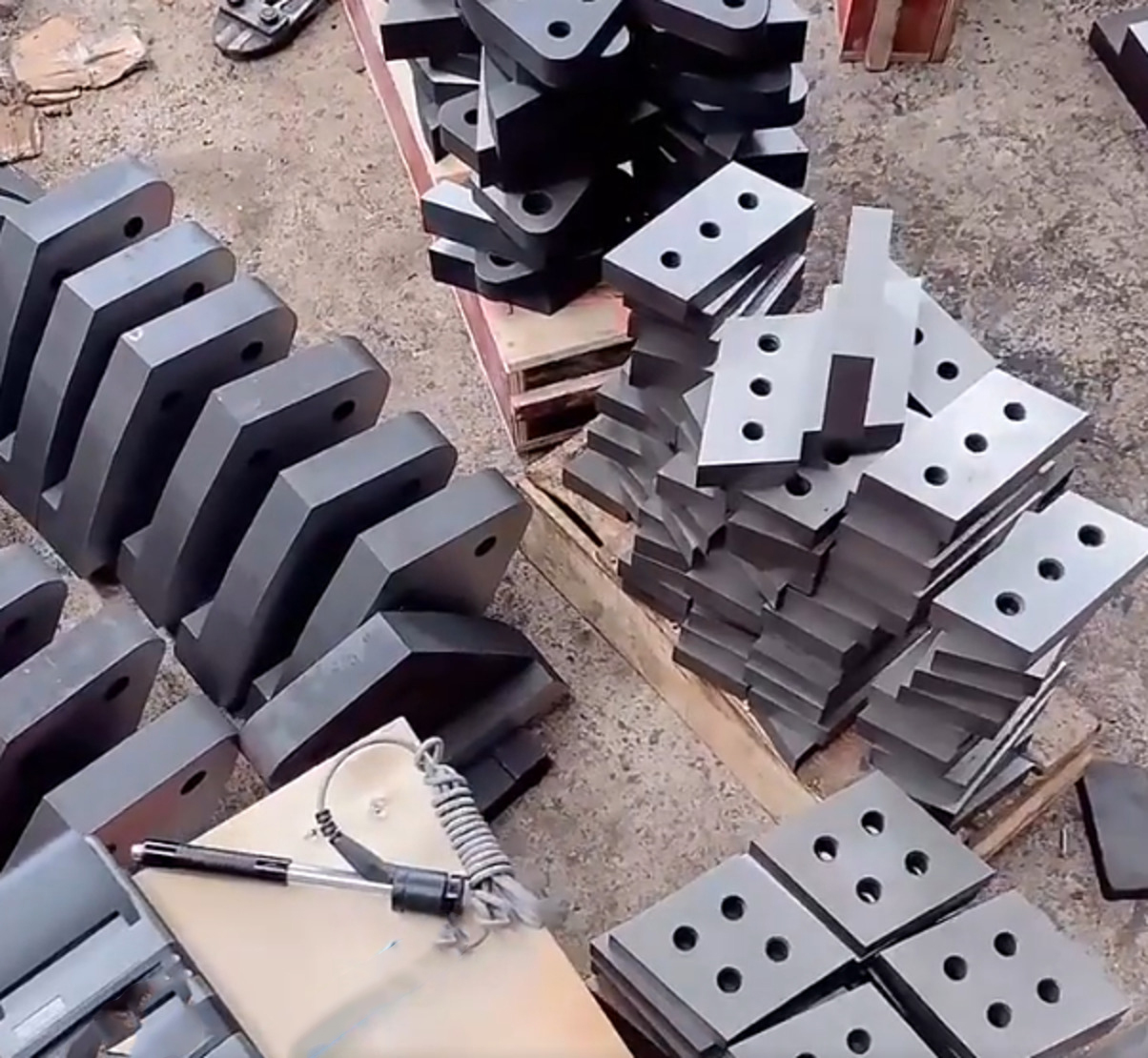 scrap-metal-shear-knives-h13 ножи-ножницы-металлического лома-h13