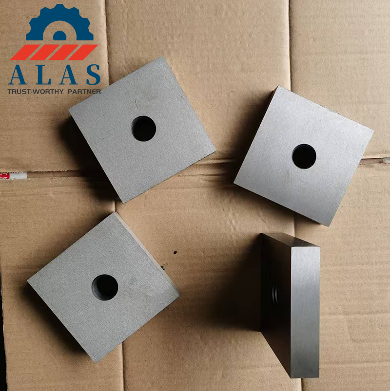 Vacuum Hardened H13 Square Cutter Blade Лезвия для резки прутков из легированной стали H13 с прецизионной шлифовкой и вакуумной термообработкой для резки высокопрочной деформированной арматуры