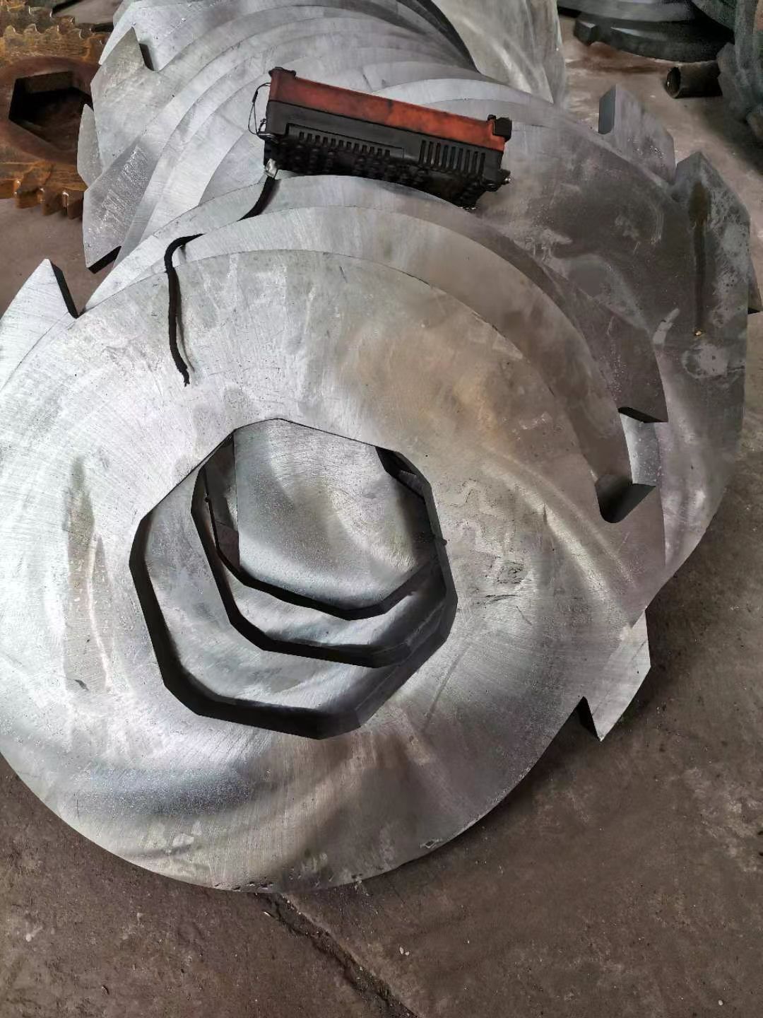 Двухвальные сменные лезвия-измельчителя для основных марок-01 