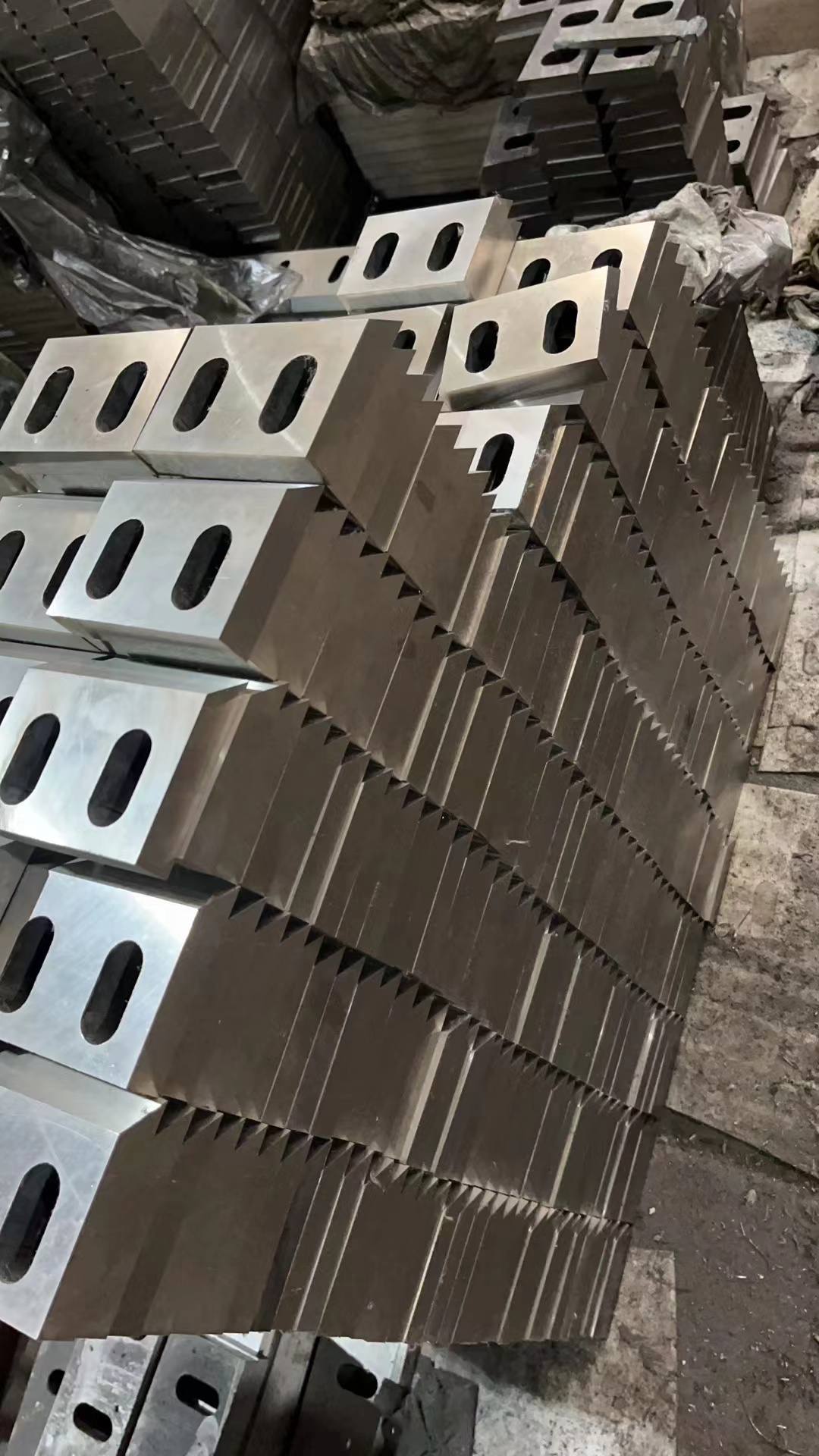 лезвие-измельчитель пластика-skd11-06 