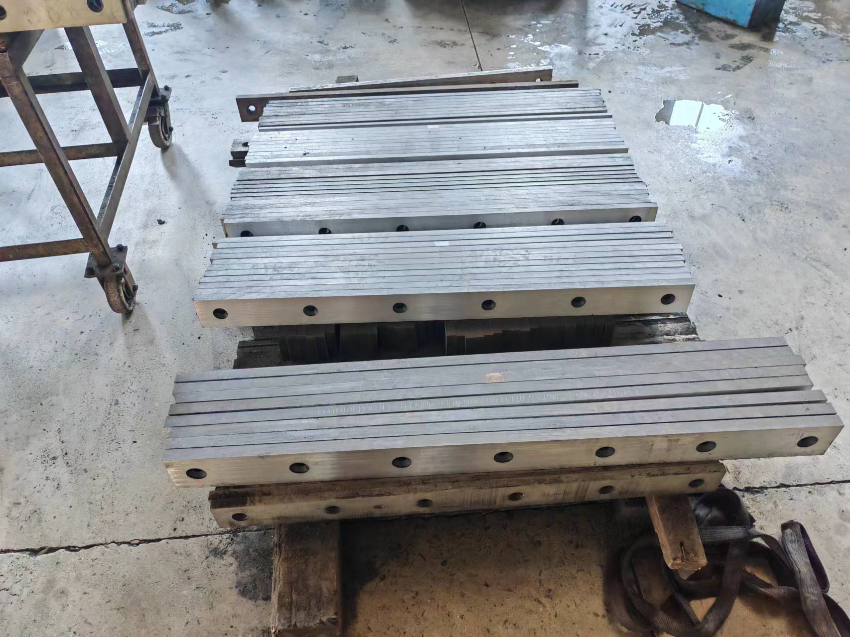 лезвия для резки металла 1 