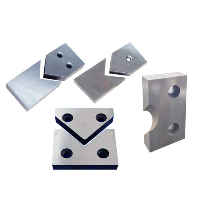 Верхний и нижний ножи для угловой высечки на пресс-ножницах