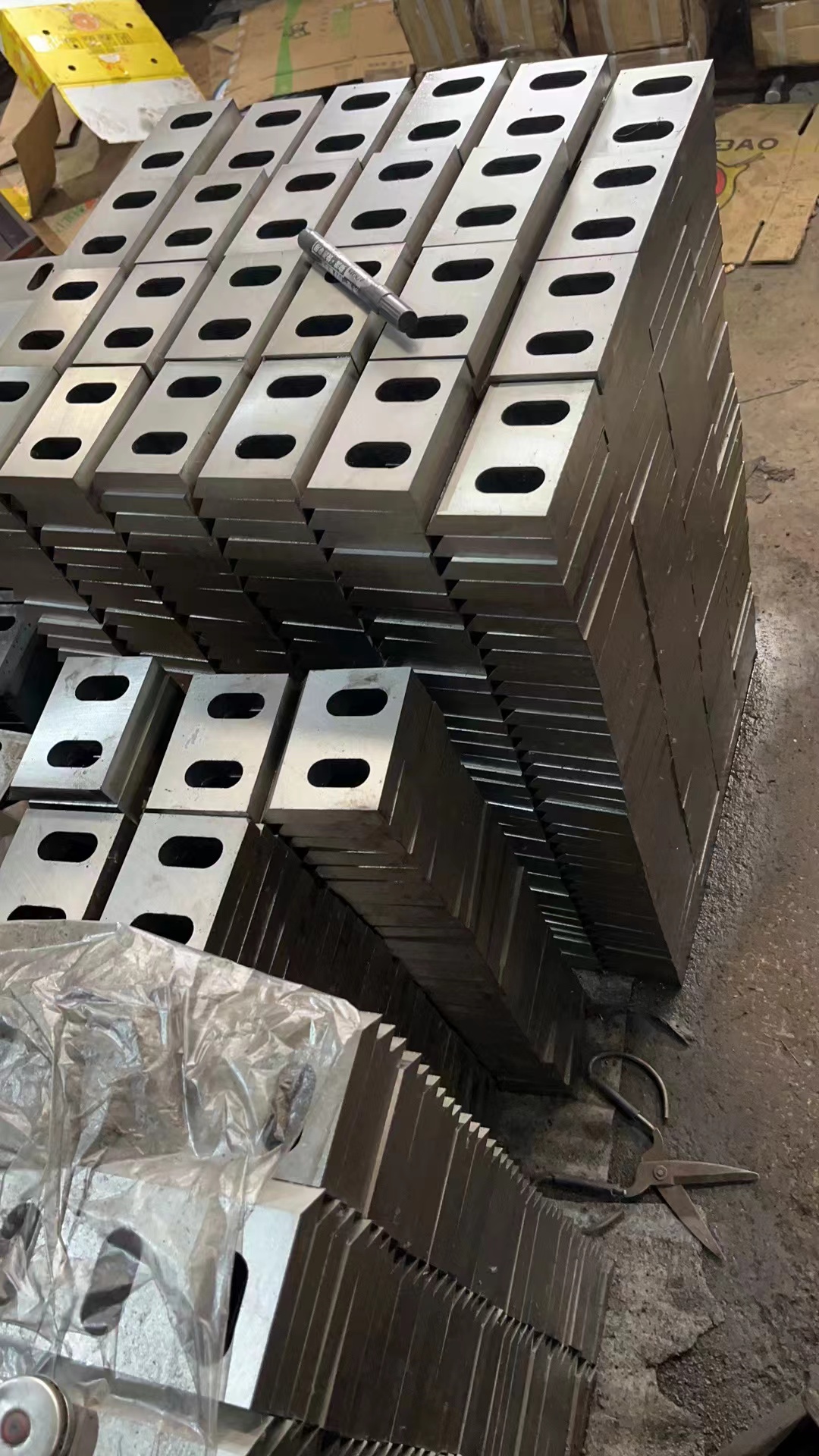 лезвия-дробилки-пластика-производителя-01 