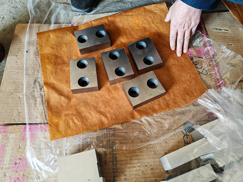 vci-paper-packaging-for-rebar-blades-01